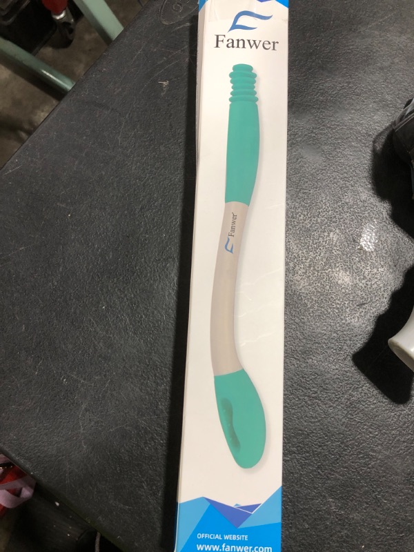 Photo 1 of Fanwer Toilet Aids Tools,Long Reach Comfort Wipe,Extends Your Reach Over 15" Grips Toilet Paper or Pre-Moistened Wipes