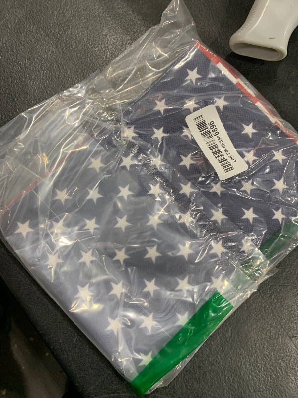 Photo 1 of American Flag USA Garden Flag 12 x 18 - Patriotic Double Sided Small Flags for Yard