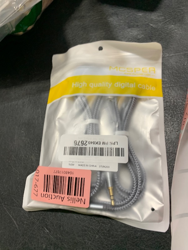 Photo 1 of 3.5mm  mala to female grey 6.6ft2m 2 pack auxiliary extension