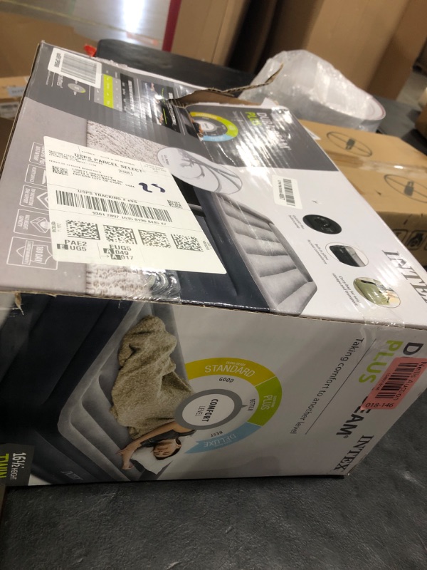 Photo 1 of Intex 64131ED Dura-Beam Plus Deluxe Pillow: Fiber-Tech – Twin Size – Built-in Electric Pump – 16.5in Bed Height – 300lb Weight Capacity