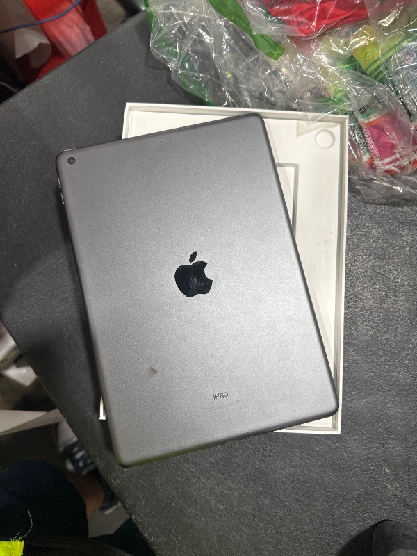 Photo 1 of Apple iPad 11-inch: A16 chip, 11-inch Model, Liquid Retina Display, 128GB, Wi-Fi 6, 12MP Front/12MP Back Camera, Touch ID, All-Day Battery Life — Pink
