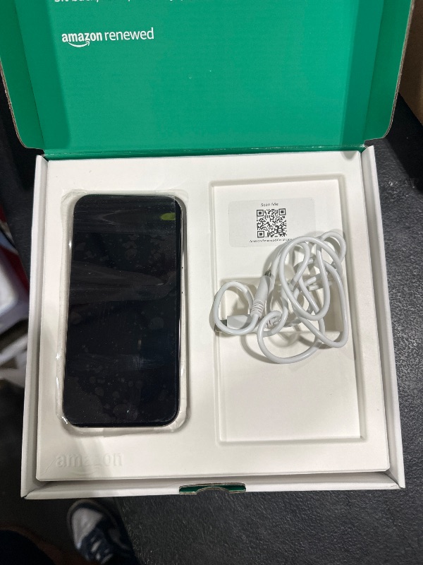 Photo 1 of Apple iPhone 15 Pro, 512GB, Natural Titanium - Unlocked (Renewed Premium)