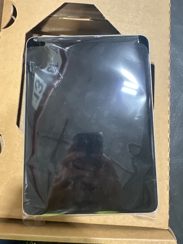 Photo 1 of Apple 2021 11-inch iPad Pro, Wi?Fi, 256GB, Silver (Renewed)