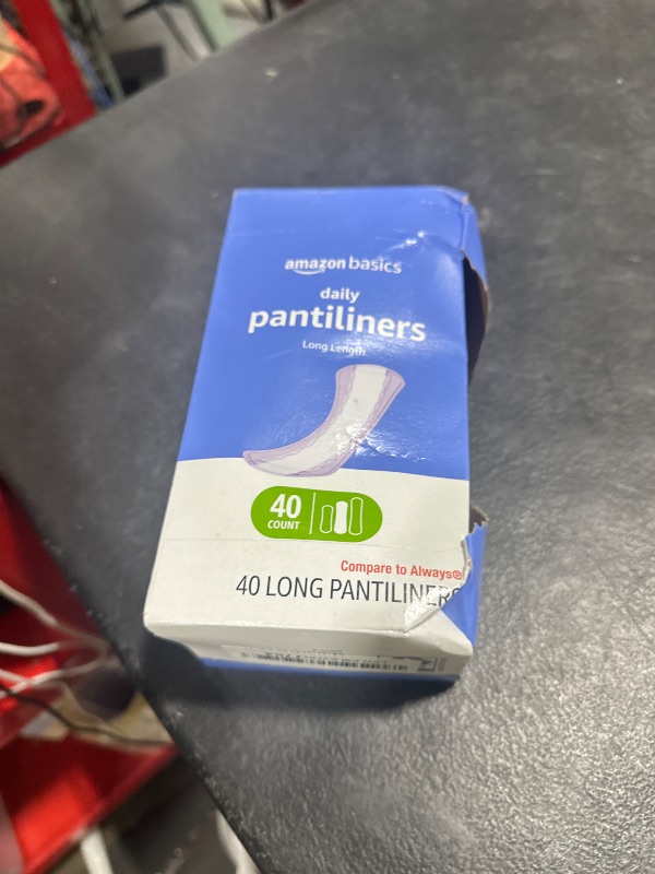 Photo 1 of Amazon Basics Daily Pantiliner, Long Length, Pads for Women, Unscented, 40 Count (Previously Solimo)