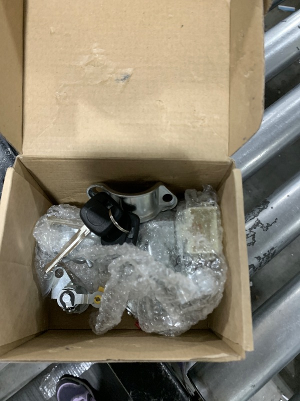 Photo 1 of SET OF IGNITION 1997-2002 RAV