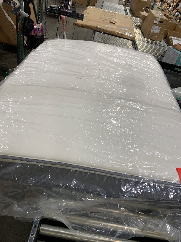 Photo 1 of ZINUS 10 Inch True Support Hybrid Mattress [New Version], Queen, Fiberglass Free, Medium Feel, Motion Isolation, Certified Safe Foams & Fabric, Mattress in A Box