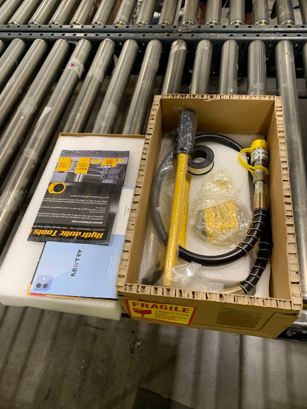 Photo 1 of NEWTRY 10T Low Profile Hydraulic Jack Porta Power Kit + CP-180 Manual Hydraulic Hand Pump, Industrial Mini Hydraulic Cylinder, Stroke 0.4”