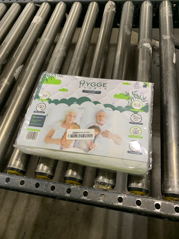 Photo 1 of Organic Washable Incontinence Bed Pads for Adults & Kids - 100% Waterproof Reusable Mattress Protector Underpads - Rayon derived from Bamboo - Twin