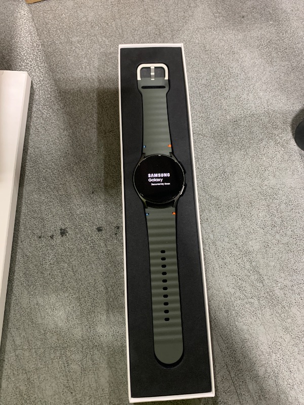 Photo 1 of Samsung Galaxy Watch 7 40mm Bluetooth AI Smartwatch w/Energy Score, Wellness Tips, Heart Rate Tracking, Sleep Monitor, Fitness Tracker, 2024, Green [US Version, 1Yr Manufacturer Warranty]