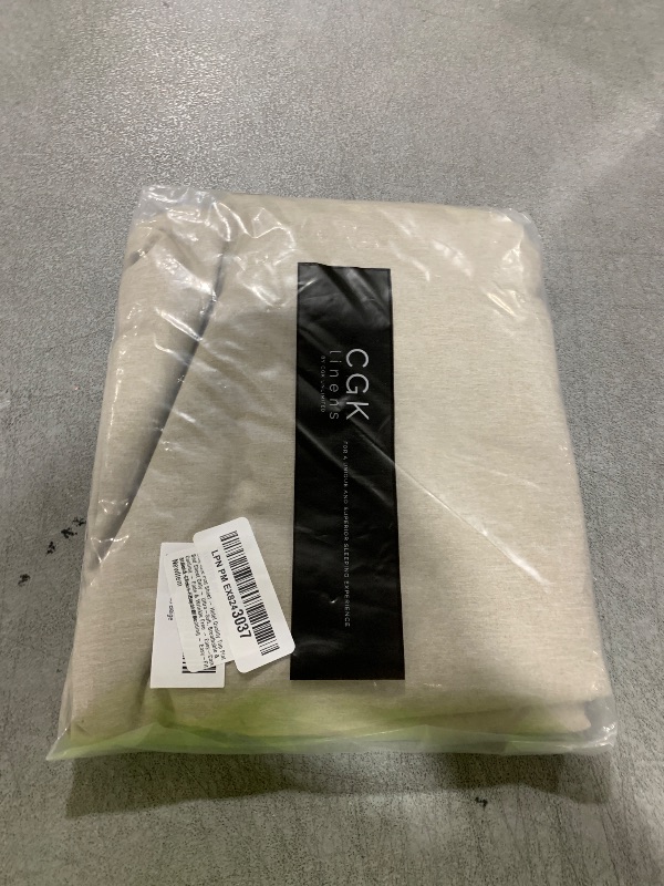 Photo 1 of King Size Flat Sheet - Hotel Quality Top Flat Bed Sheet Only - Ultra-Soft, Breathable & Cooling - Fade & Wrinkle Free - Easy-Care, Stain & Shrink Resistant Bedding - Easy-Fit & Oeko-Tex - Khaki