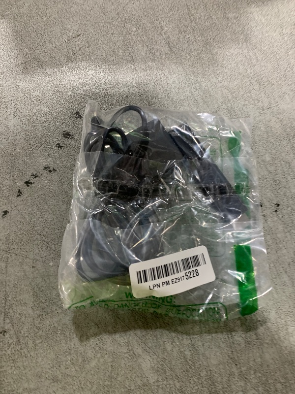 Photo 1 of Roku Streaming Stick 4K - HDR & Dolby Vision Roku Streaming Device for TV with Voice Remote & Long-Range Wi-Fi - Free & Live TV