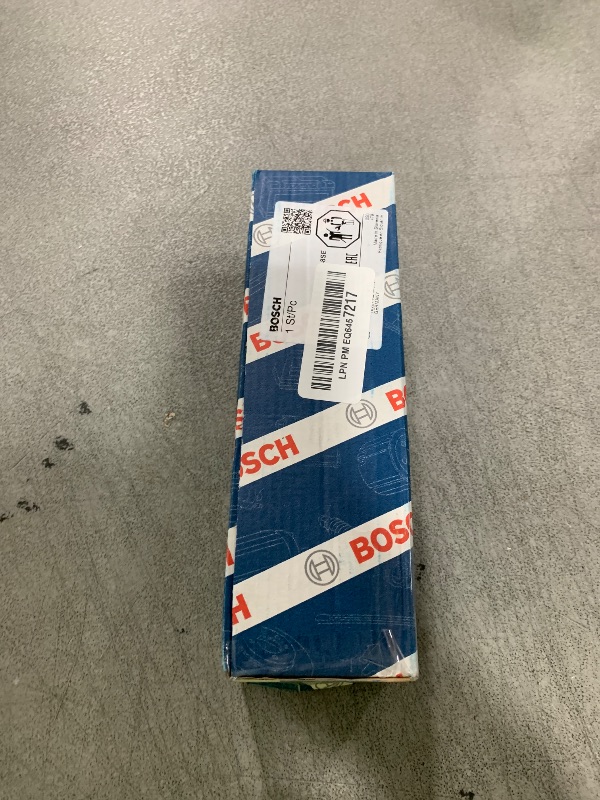 Photo 1 of BOSCH 0221504465 Original Equipment Ignition Coil - Compatible with Select 2006 BMW Z4, 323i, 325i, 325xi, 330i, 330xi, 525i, 525xi, 530i, 530xi - Single