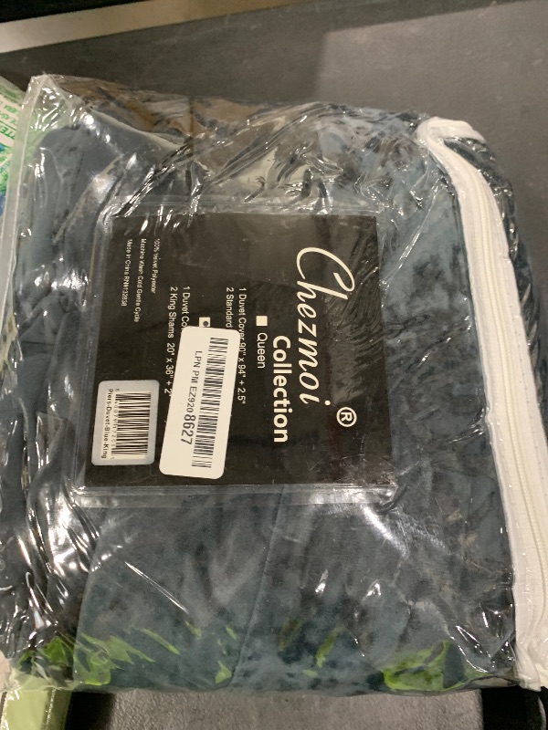 Photo 1 of Chezmoi Collection Piers 3-Piece Distressed Velvet Duvet Cover Set - Luxuriously Soft Polyester Bedding with Button Closure and 8 Corner Ties, Storm Blue, King Size