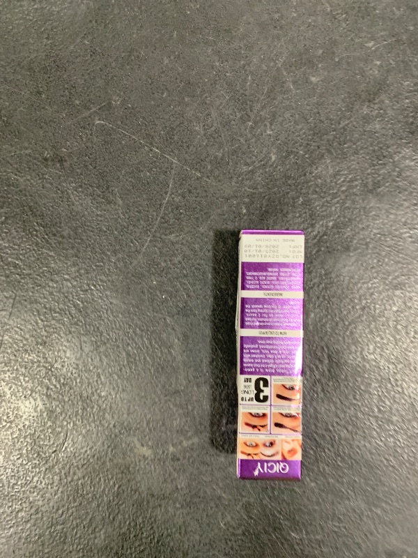 Photo 1 of Peel Off Eyebrow Gel