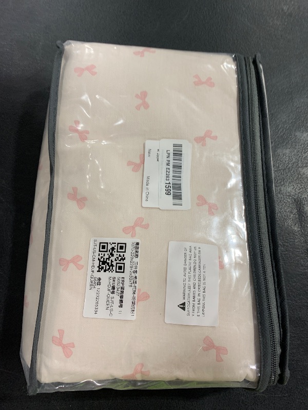 Photo 1 of Jolusere Bow Duvet Cover Queen Size 100% Cotton Duvet Cover Set Girls Kids Reversible Pink Beige Comforter Cover 3 Pieces Soft & Breathable Pink Bowknot Bedding Set with 2 Pillowcases, Zipper Closure