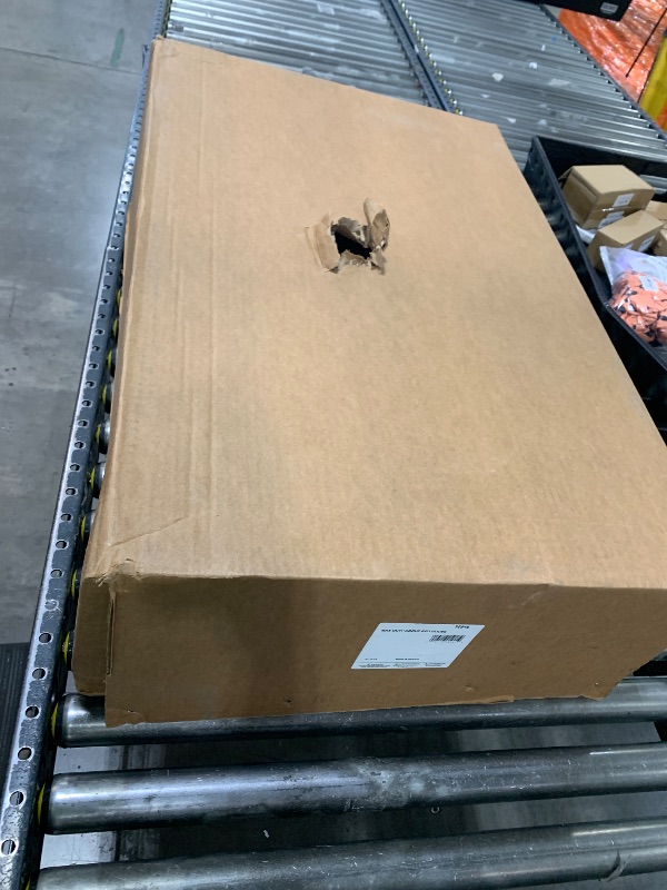 Photo 1 of Reese 30946 Max Duty Gooseneck Hitch, 14,000 lbs. Capacity, 2-5/16 Inch Ball Included, Exclusive use Max Duty Underbed Mounting System