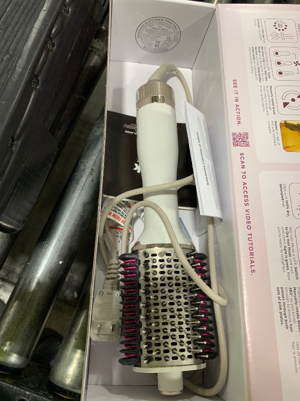Photo 1 of Shark HT202 SmoothStyle Heated Comb + Blow Dryer Brush, Dual Mode, for All Hair Types, Silk