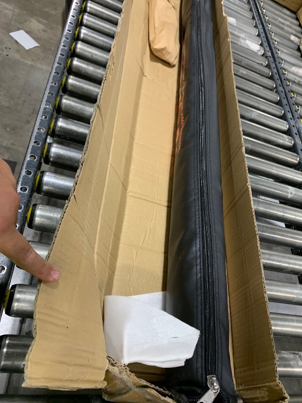 Photo 1 of VEVOR Vehicle Awning 4.6'x6.6' Roof Rack Pull-Out Sun Shade UV50+ PU3000mm, Retractable Weatherproof 4x4 Side Awning for SUV Outdoor Camping &...