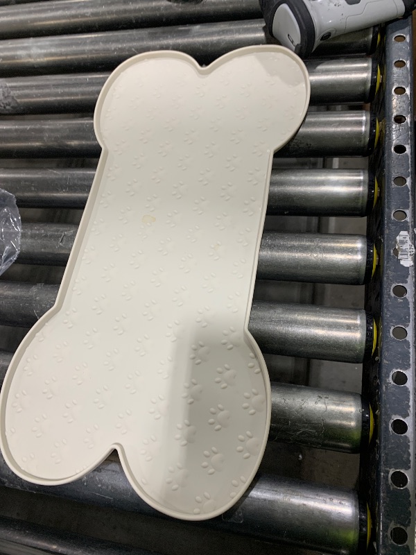 Photo 1 of RUBBER MAT FOR PET BOWLS