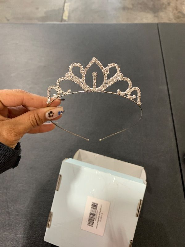 Photo 1 of Oriamour Wedding Headbands Bridal Pearl and Crystal Floral Hair Accessories Bridal Headpieces For Bride Women Party Prom (Silver, 18'')
