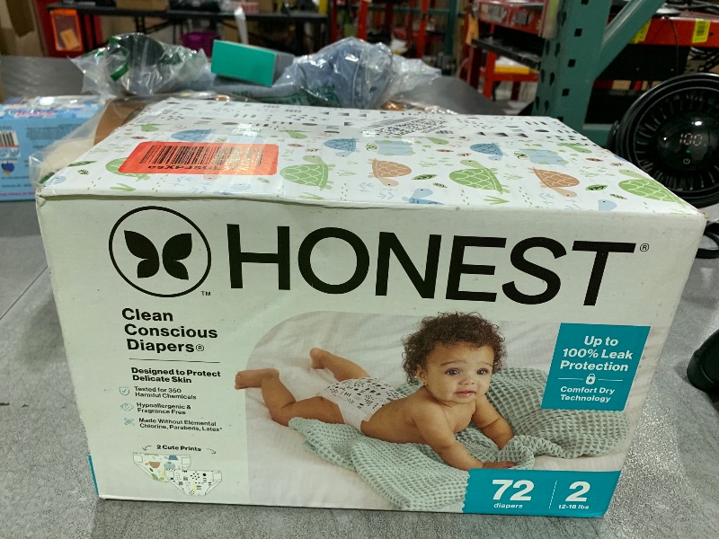 Photo 1 of The Honest Company Clean Conscious Diapers for Delicate Skin | Up to 100% Leakproof | Hypoallergenic, Fragrance Free | Gender Neutral | Club Box, Size 2 (12-18 lbs), 72 Count (Prints May Vary)