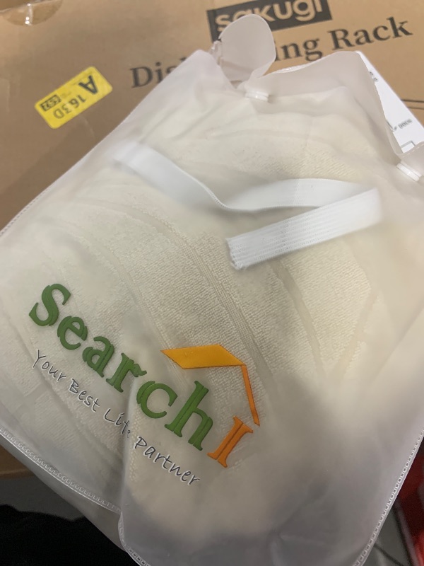 Photo 1 of SearchI Stretch Jacquard Sofa Couch Cushion Covers Replacement Reversible Cushion Slipcovers Sofa Seat Cover Furniture Protector Sofa Slipcover Soft with Elastic Bottom(Medium, Cream)