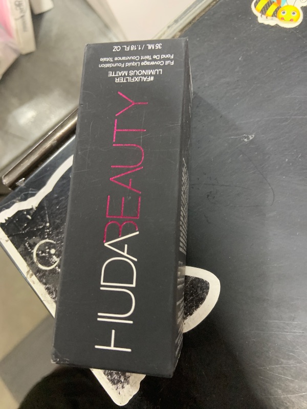 Photo 1 of HUDA BEAUTY #FauxFilter Foundation - Vanilla 120B