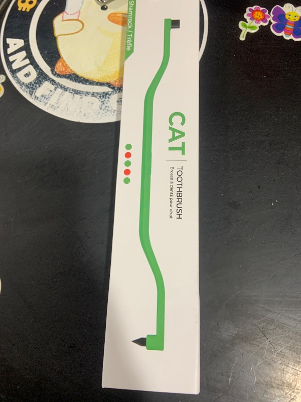 Photo 1 of RYERCAT Dual-Sided Cat Toothbrush – Gentle Care for Your Kitten’s Smile! Micro Head for Easy Cleaning & Healthy (Shamrock)