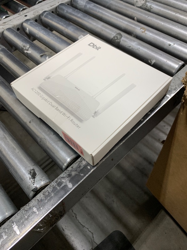 Photo 1 of DBIT AC1200 Gigabit WiFi Router 2.4GHz +5GHz Dual Band MU-MIMO Wireless Internet Router, 4 x 10/100/1000Mbps Ethernet Ports, 4 x 5dBi Antennas, Support Router, AP, Repeater Mode, EasyMesh, White