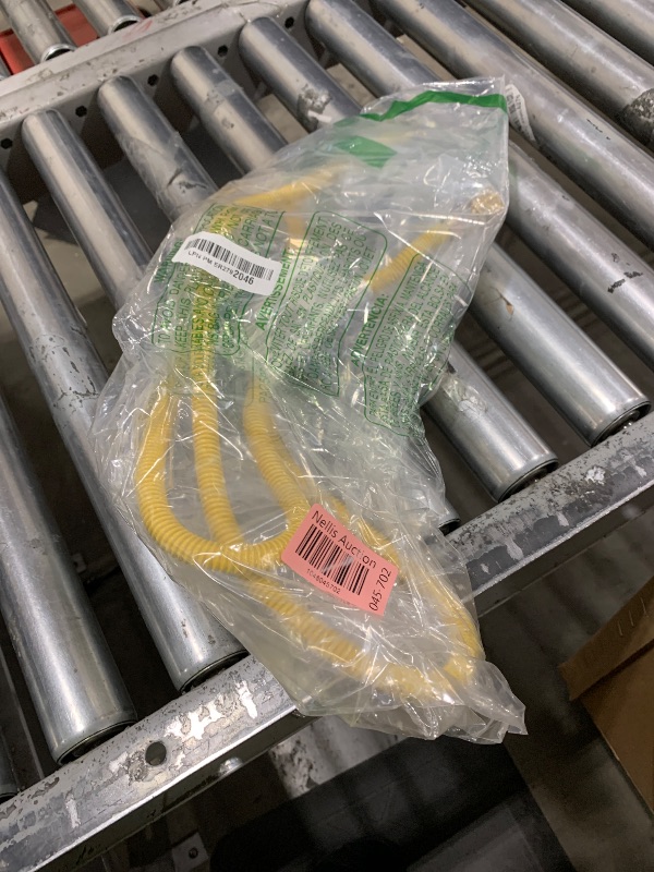 Photo 1 of Eastman 36 Inch x 3/8 Inch OD Flexible Gas Line Connector with (2) 1/2 Inch MIP Fitting Ends for Natural Gas and Liquid Propane, Stainless Steel, Yellow, 10YE505036B