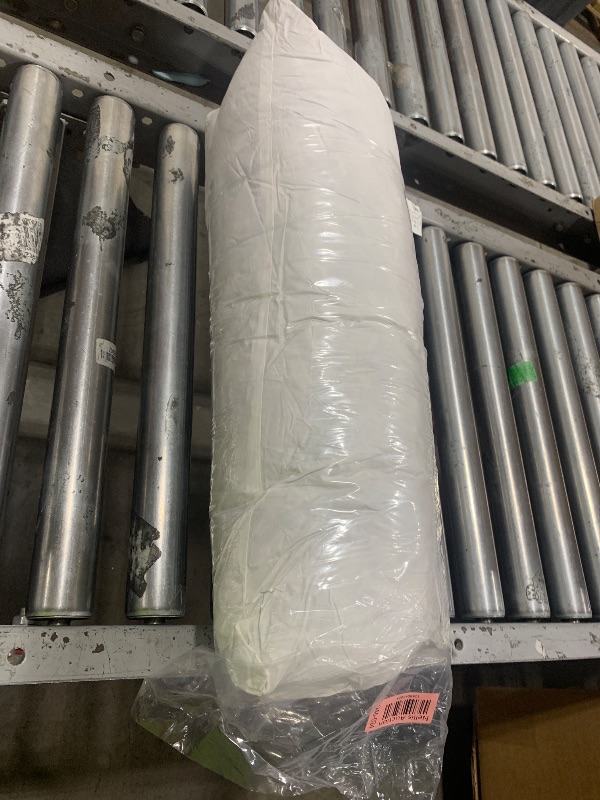Photo 1 of STANDARD PILLOW 