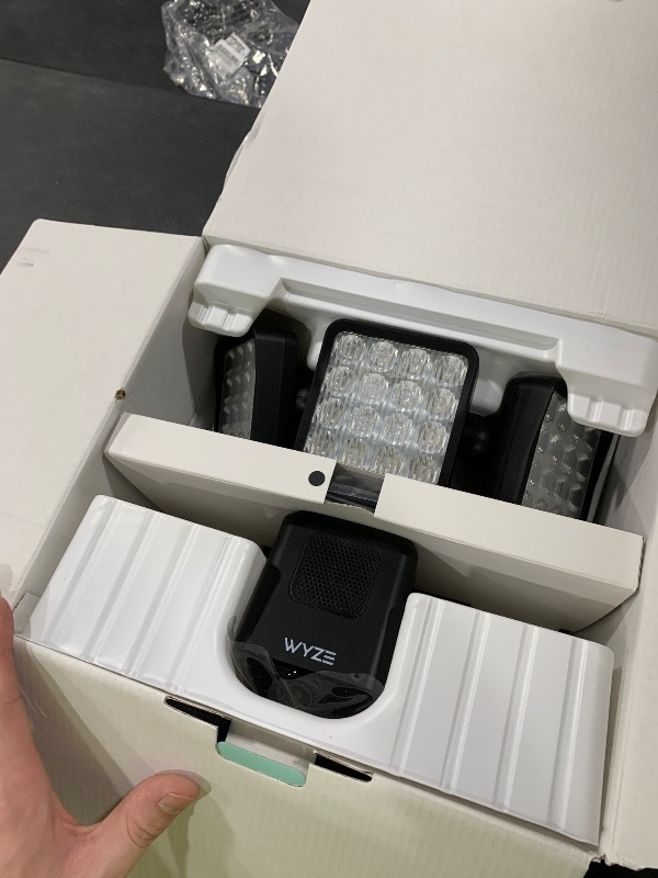 Photo 1 of WYZE Floodlight Camera Pro, PCMag Editors' Choice, 3000-Lumen LEDs, 180° Wide View, 2.5K HD Outdoor Security Camera, Motion Detection, Color Night Vision, Works with Alexa & Google