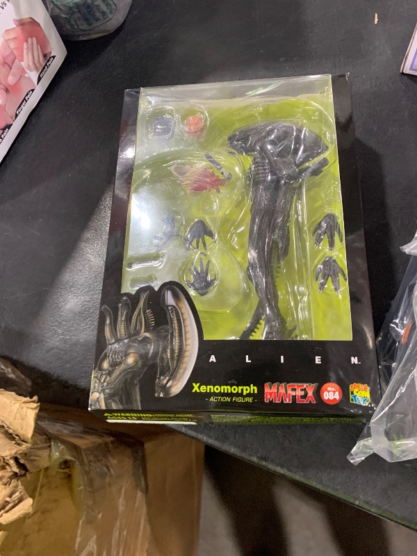 Photo 1 of Medicom Alien Xenomorph Mafex Action Figure