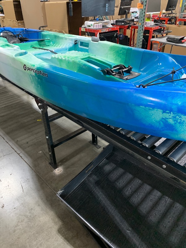 Photo 1 of Perception Crank 10 - Sit on Top Pedal Kayak - Adjustable Lawn Chair Seat - 10 ft - Déjà Vu