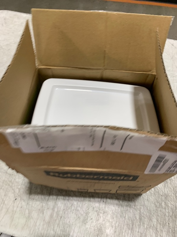 Photo 1 of Rubbermaid FreshWorks Produce Saver, Medium and Large Storage Containers, 8-Piece Set, Set of 4, Med & Lg, Clear