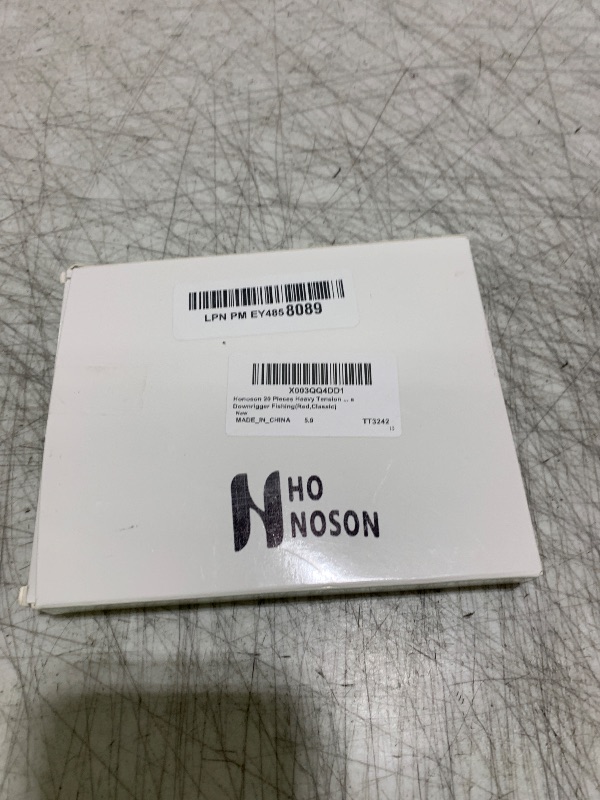 Photo 1 of Honoson 20 Pieces Heavy Tension Snap Release Clips Padded Trolling Clips with Key Ring for Weight Planer Board Offshore Kites Downrigger Fishing(Red,Classic)