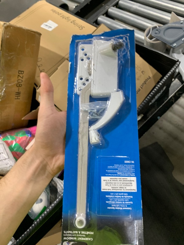 Photo 1 of Truth TH 23022 9-1/2 In. Single-Arm Left-Hand Casement Operator, White Finish (Single Pack)