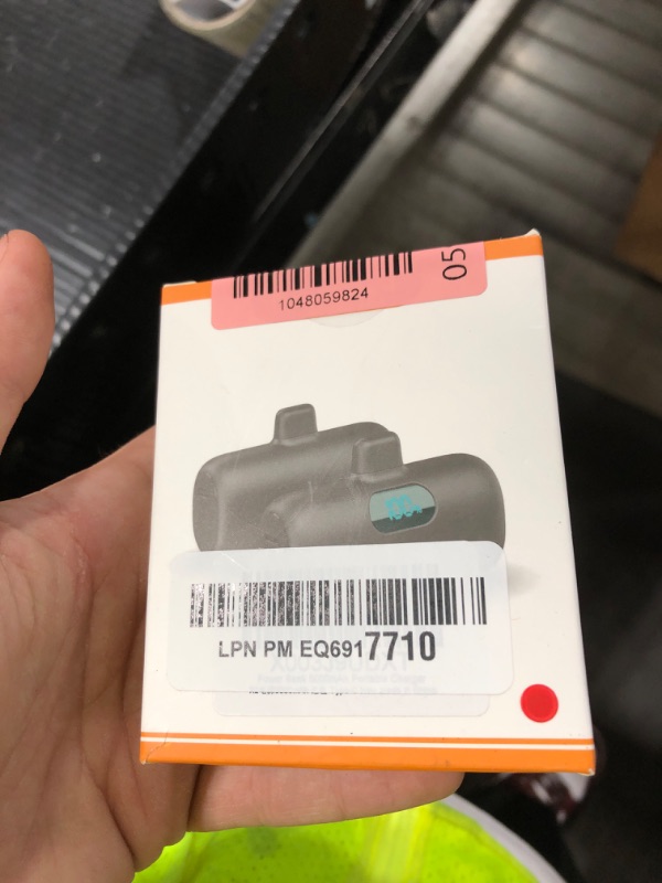 Photo 1 of Mini Portable Charger 5000mAh Power Bank,15W PD USB C Cell Phone Portable Power, LCD Display Battery Pack Compatible With iPhone 15/15 Plus/15 Pro/15 Pro Max/Android/Samsung/Moto/LG (Type-C Only)