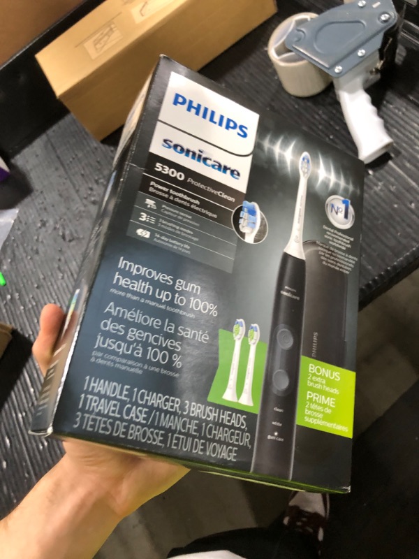 Photo 1 of Toothbrush