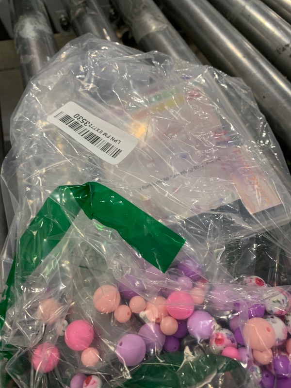 Photo 1 of 100PCS FIVEIZERO Silicone Beads for Keychain Making, 9mm & 15mm Pink Purple Mixed 5 Colors Silicone Focal Beads for Bracelets, Beadable Pens and DIY Crafts