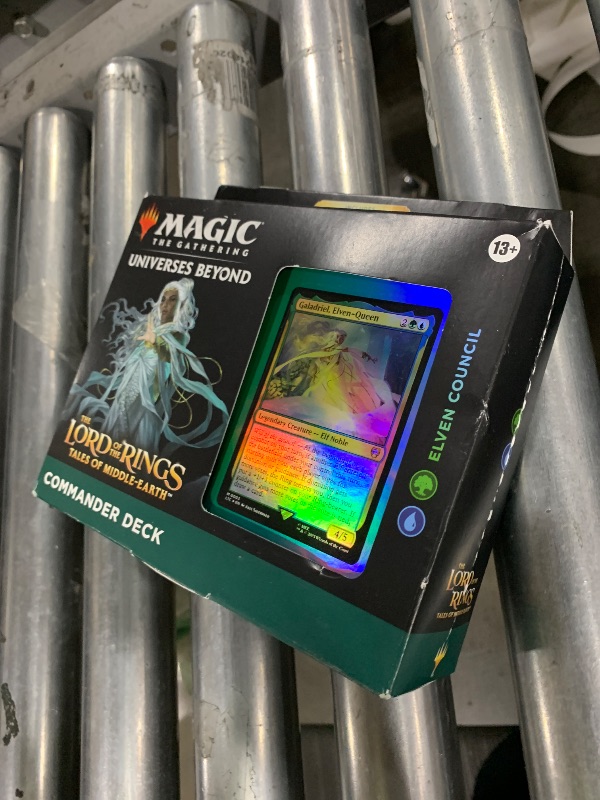 Photo 1 of Magic: The Gathering The Lord of The Rings: Tales of Middle-Earth Commander Deck 4 + Collector Booster Sample Pack