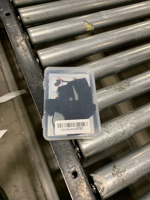 Photo 1 of DrFinger Finger Ulnar Deviation Splint Brace, Finger Joint Deviation Orthopedic Corrector With Metal Bracket-Black-(Right-M)