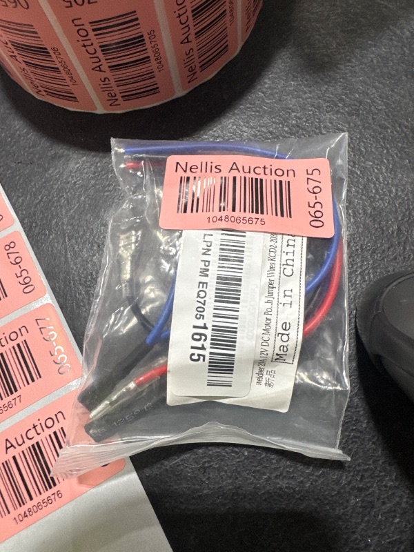 Photo 1 of weideer 20A 12V DC Motor Polarity Reverse Rocker Switch DPDT 6 Pin ON-Off-ON Boat Motor Control Switch with Jumper Wires KCD2-203-JT-X