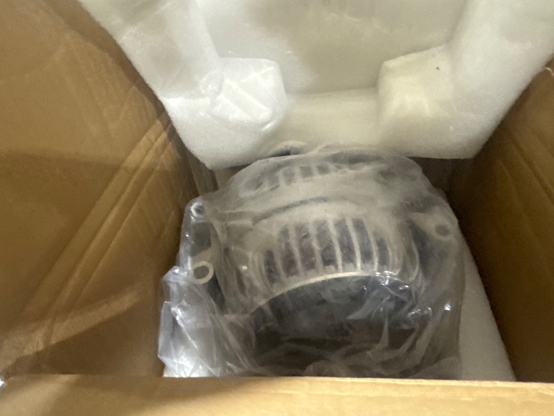 Photo 1 of SCITOO Alternator Fits for Audi A4 A4 Quattro 09-12, A5 10-13, A5 Quattro 10-12, S4 10, Q5 11-12, 2.0L 3.0L - 12V 140Amp CW 6-Groove Clutch Pulley, Replace OE 11466 124525113 06H903016L 0986081370