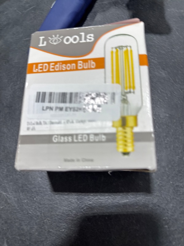 Photo 1 of E12 Frosted led bulb Dimmable 6W equal 60W led candelabra bulb daylight 4000K clear T6 T25 E12 edison bulbs for ceiling fan light bulbs,chandelier light bulbs AC120V 600LM B11 candelabra bulbs 6Pack.