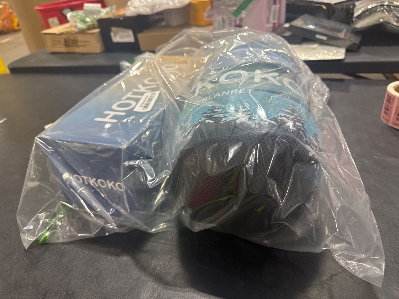 Photo 1 of hotkoko camping blanket