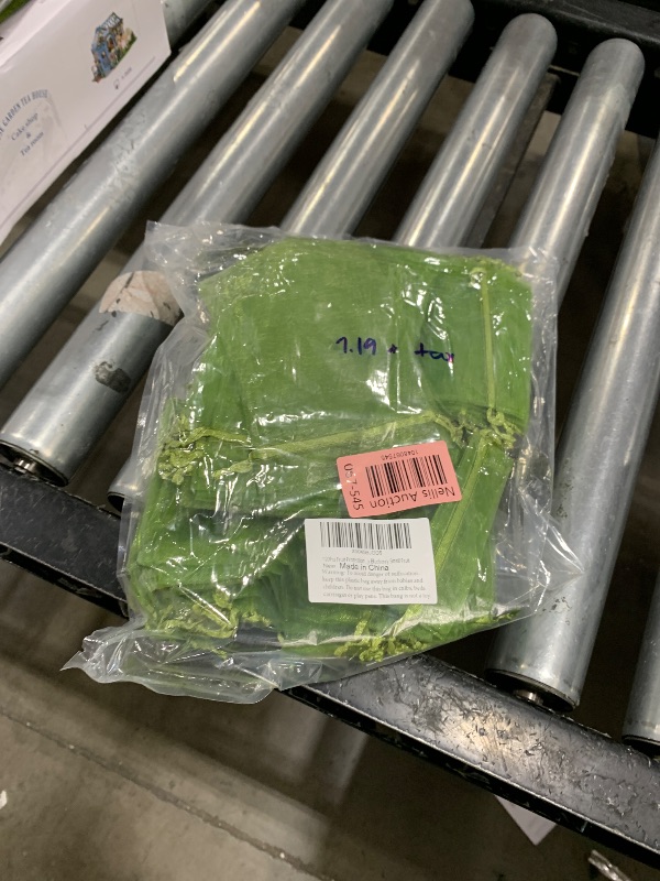 Photo 1 of 100Pcs Fruit Protection Bags, 4×6inch Fruit Netting Bags for Fruit Trees, Green Fruit Netting Cover Drawstring Mesh Bags Pest Barrier for Strawberry Blueberry Small Fruit