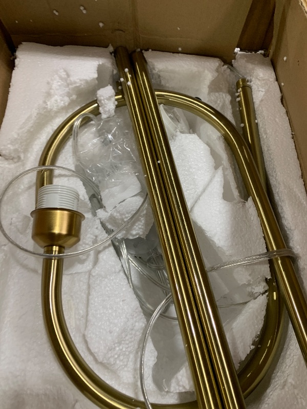 Photo 1 of lamp unknown brand/size 