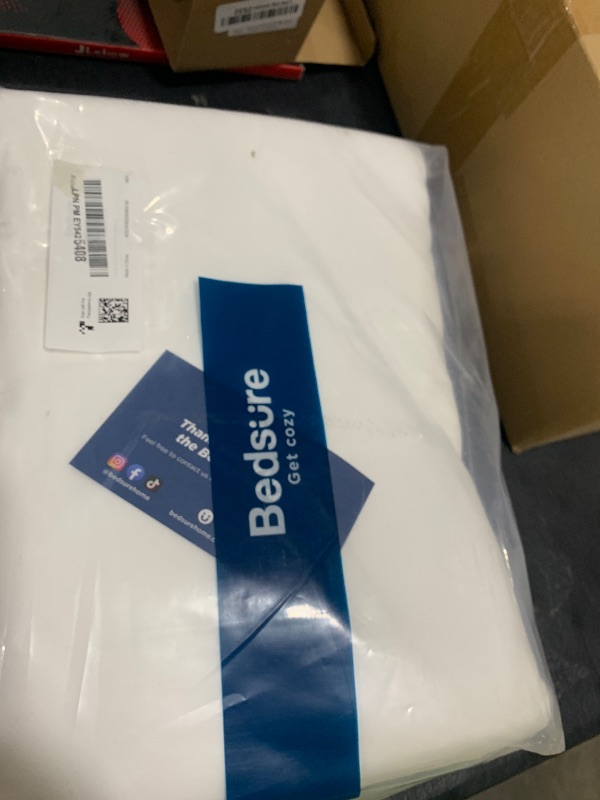 Photo 1 of Bedsure Duvet Cover Queen Size with Fitted Sheet - 4 Pieces Prewashed Cotton-Like Extra Soft Bedding Set, Includes 1 Duvet Cover 90x90 Inches with Zipper Closure, 2 Pillow Shams, 1 Fitted Sheet, White