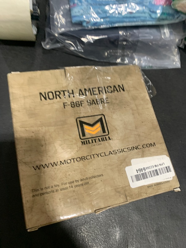 Photo 1 of 1:72 Scale North American F-86F Sabre - Militaria Diecast by Motorcity Classics